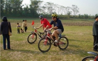 Tour Du Lịch Sông Hồng - Thăm Làng Quê Việt Bằng Tàu Thủy Và Xe Đạp 1 Ngày