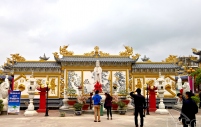 Tour Du Lịch Đền Bà Đế - Chùa Dư Hàng - Chùa Đỏ - Chùa Cao Linh 1 Ngày