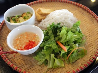 du-thuyen-victory-food1