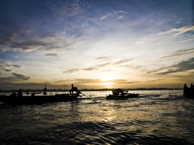 du-thuyen-mien-tay-boat