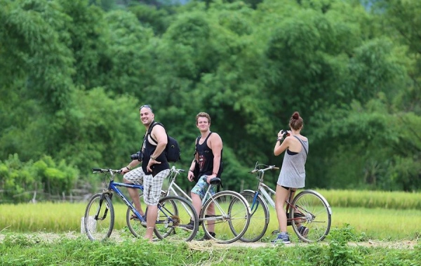 Tour Du Lịch Mai Châu - Suối khoáng Kim Bôi Hòa Bình 2 Ngày 1 Đêm