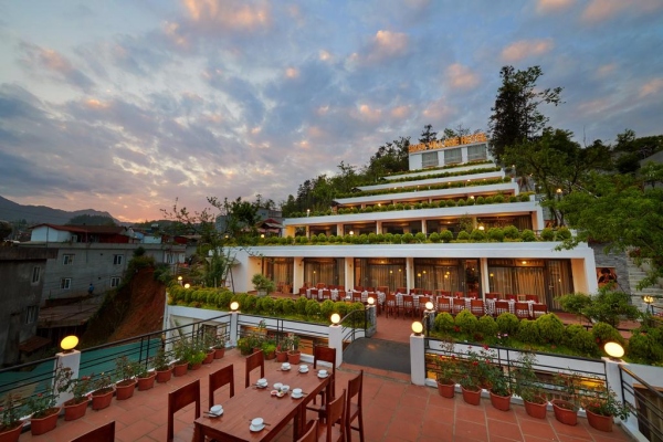 Sapa Village Hotel