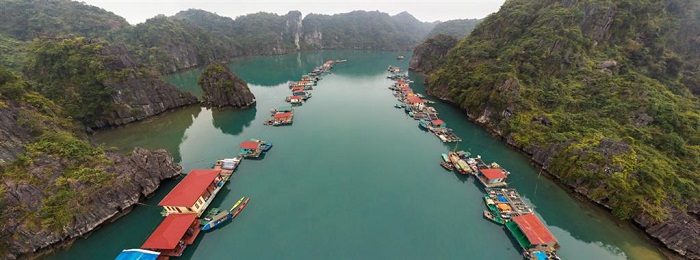 L&agrave;ng ch&agrave;i Cửa Vạn Hạ Long